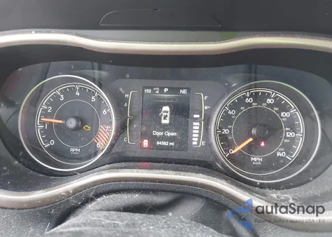 2015 Jeep Cherokee Latitude из США, поврежденный, VIN 1C4PJMCS1FW640501